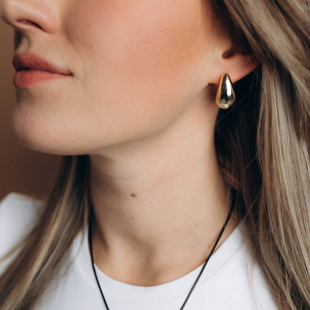 Lāsītes auskari zelta vai sudraba krāsā