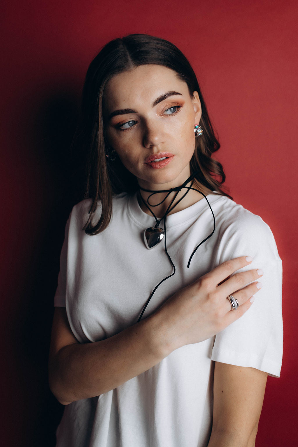 Sudraba krāsas sirds čokeris