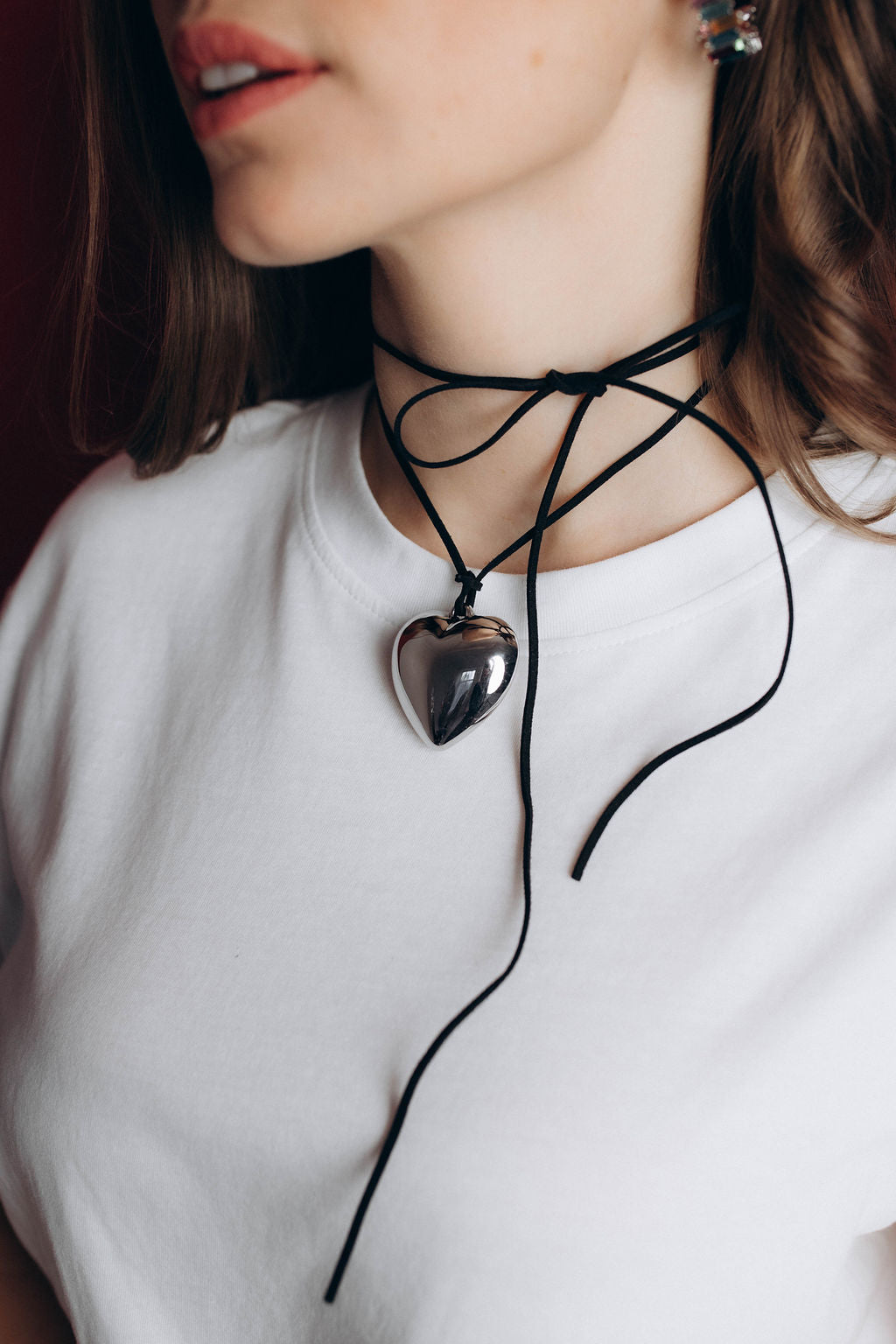 Sudraba krāsas sirds čokeris