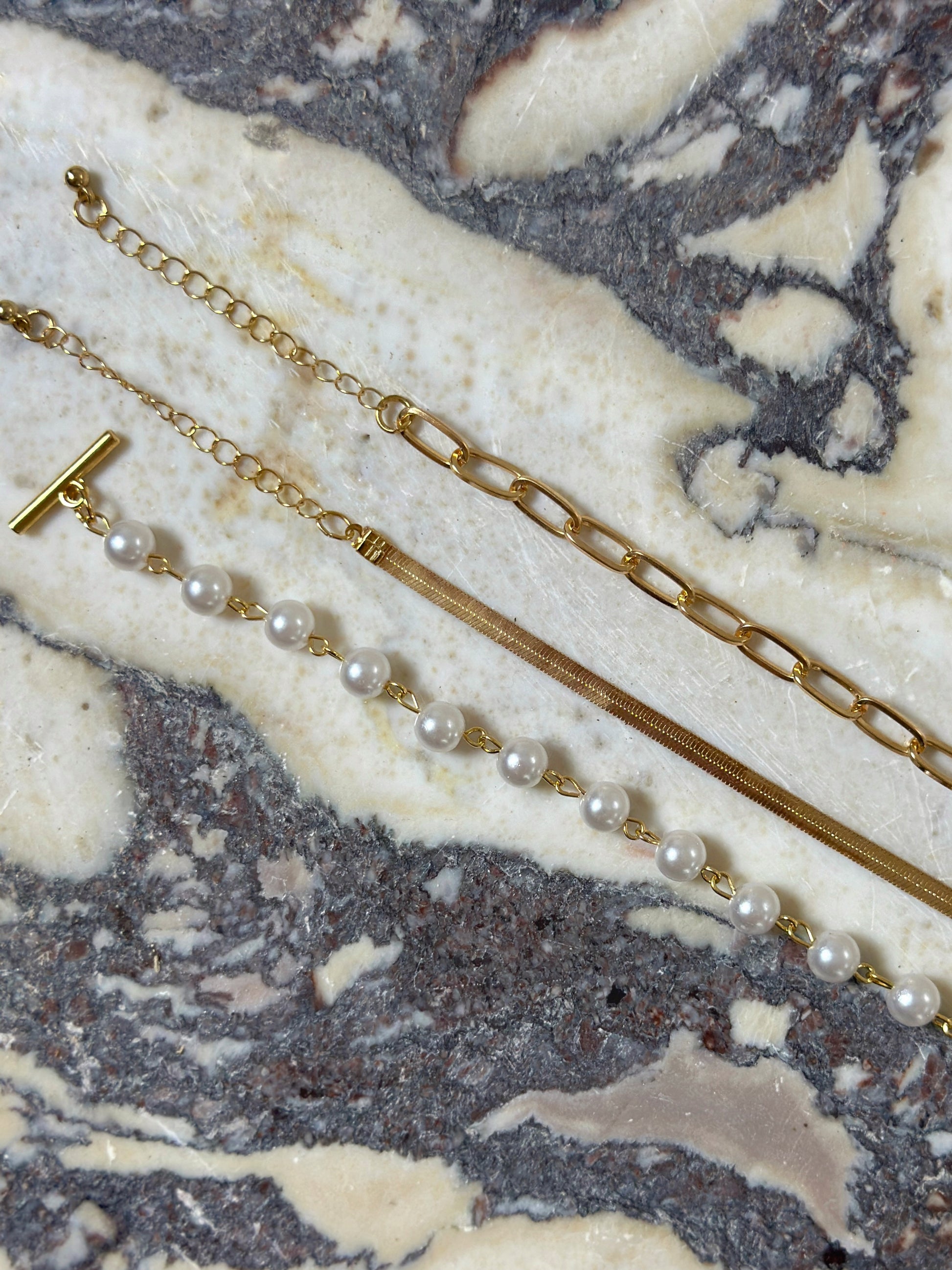 rokassprādzes zelta bižutērija - Meitene Zeltene Rotas