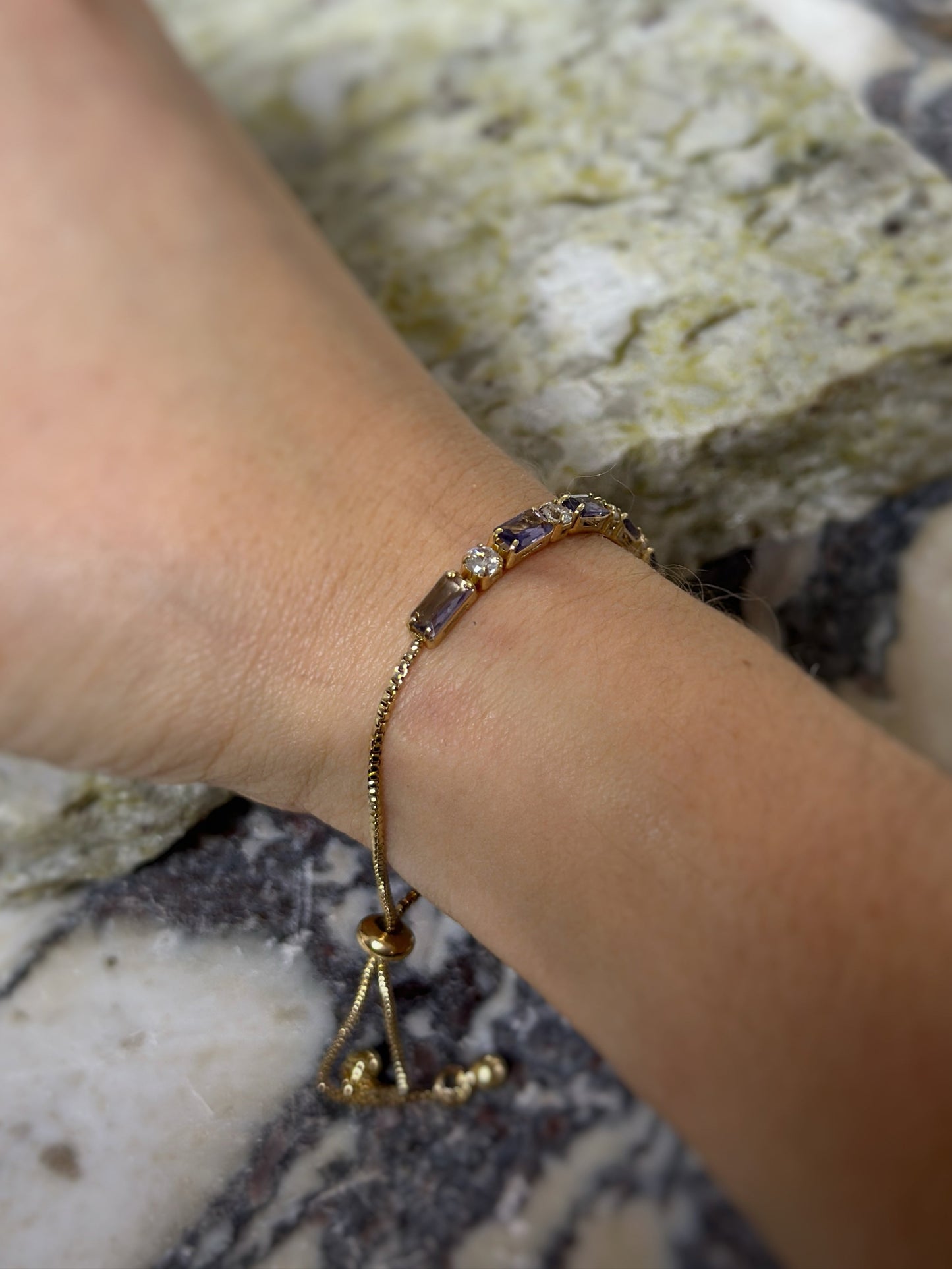 Rokassprādze bižutērija - Meitene Zeltene Rotas