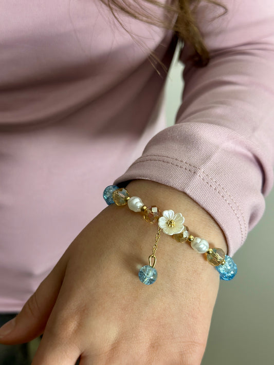 Pērlīšu rokassprādze zilā krāsa