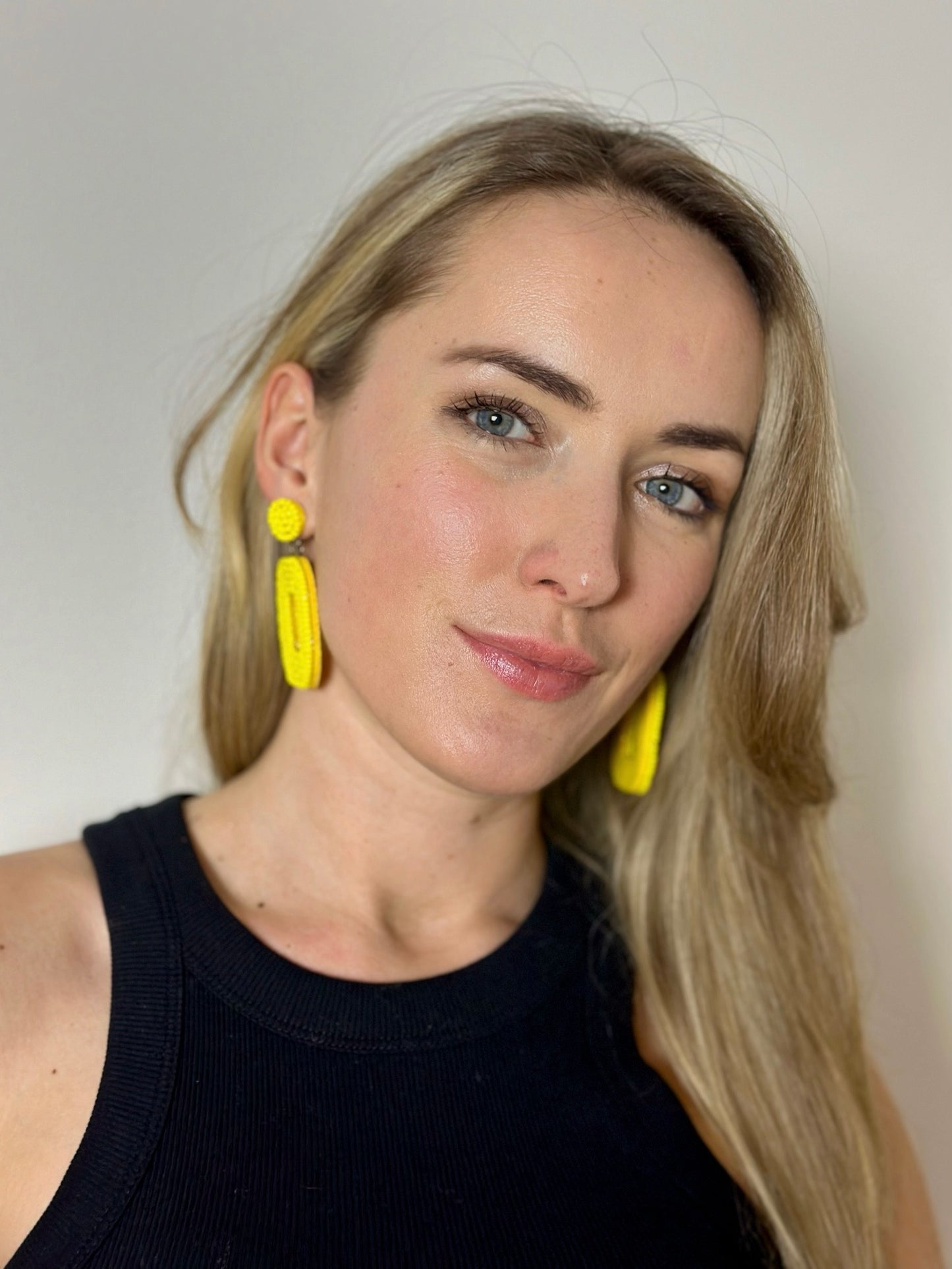 Dzelteni, pērlīšu auskari